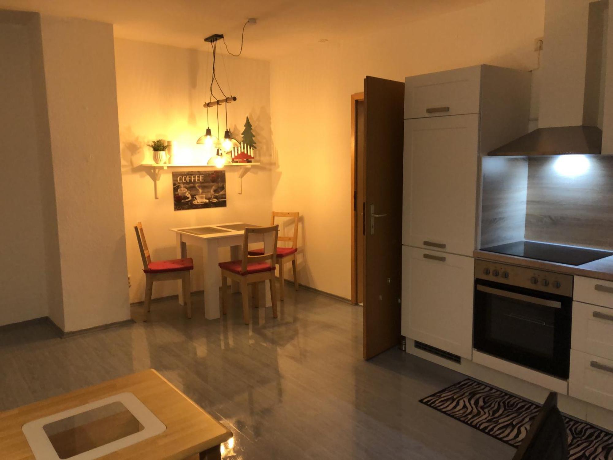 Moderne Vollmoeblierte Wohnung Цвикау Екстериор снимка