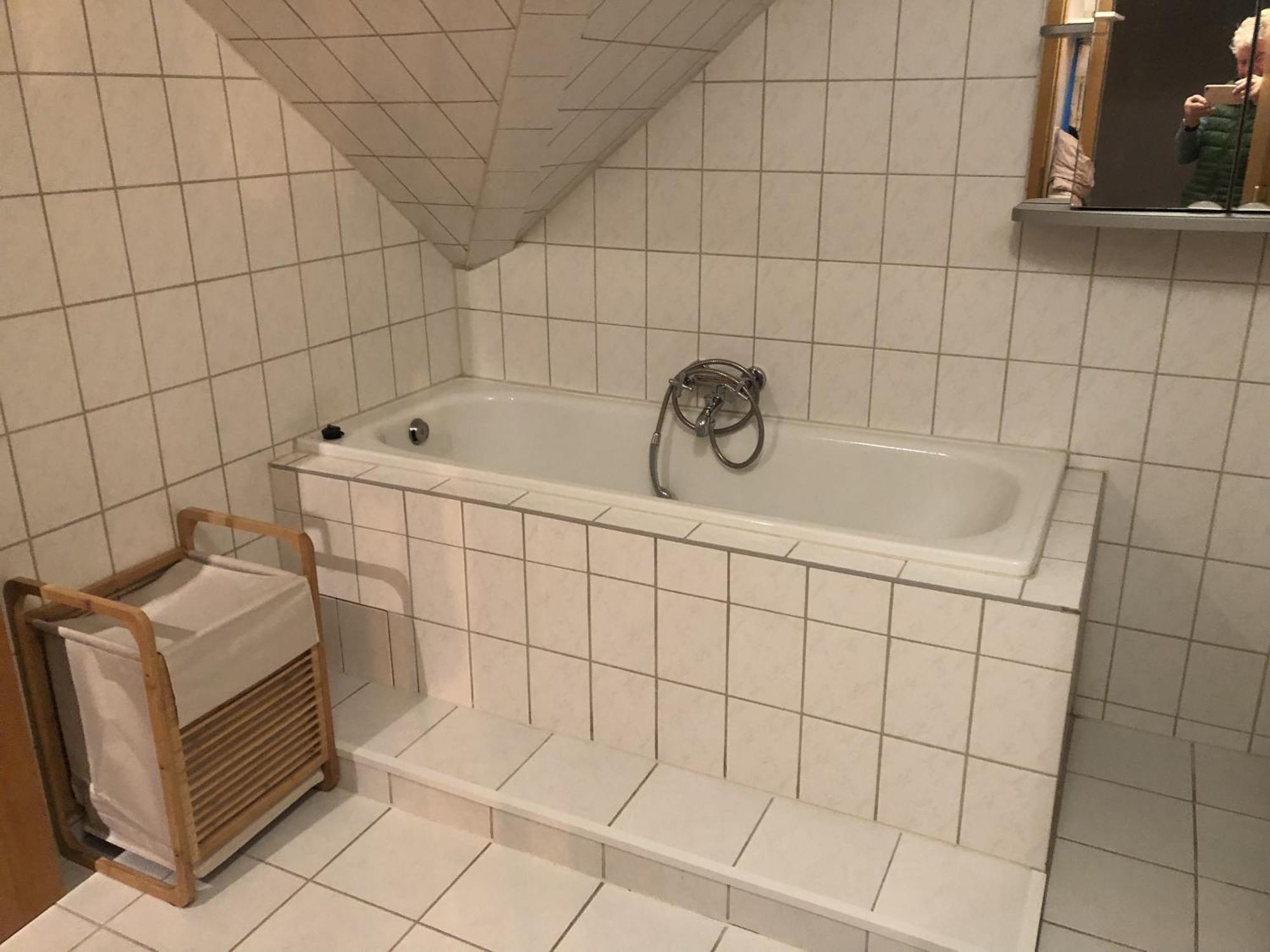 Moderne Vollmoeblierte Wohnung Цвикау Екстериор снимка
