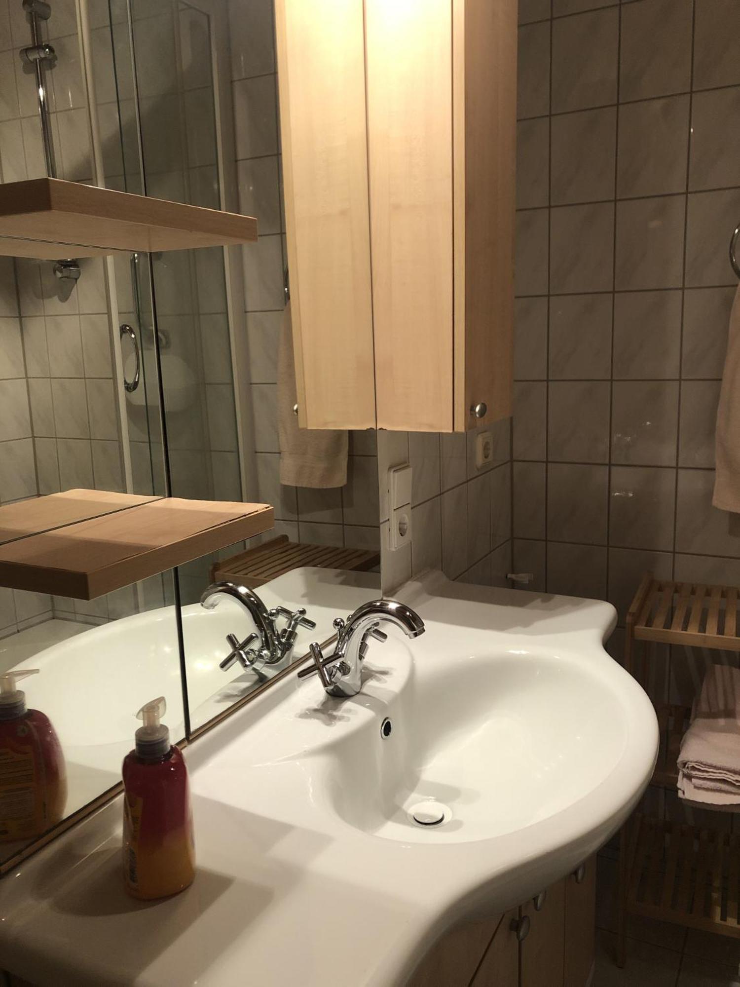Moderne Vollmoeblierte Wohnung Цвикау Екстериор снимка